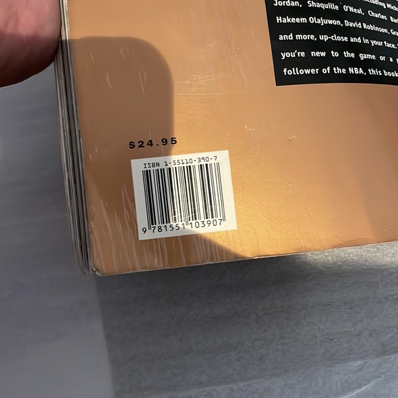 Vancouver Grizzlies: The Official Book, Smith, Doug Paper Back - Picture 5 of 12